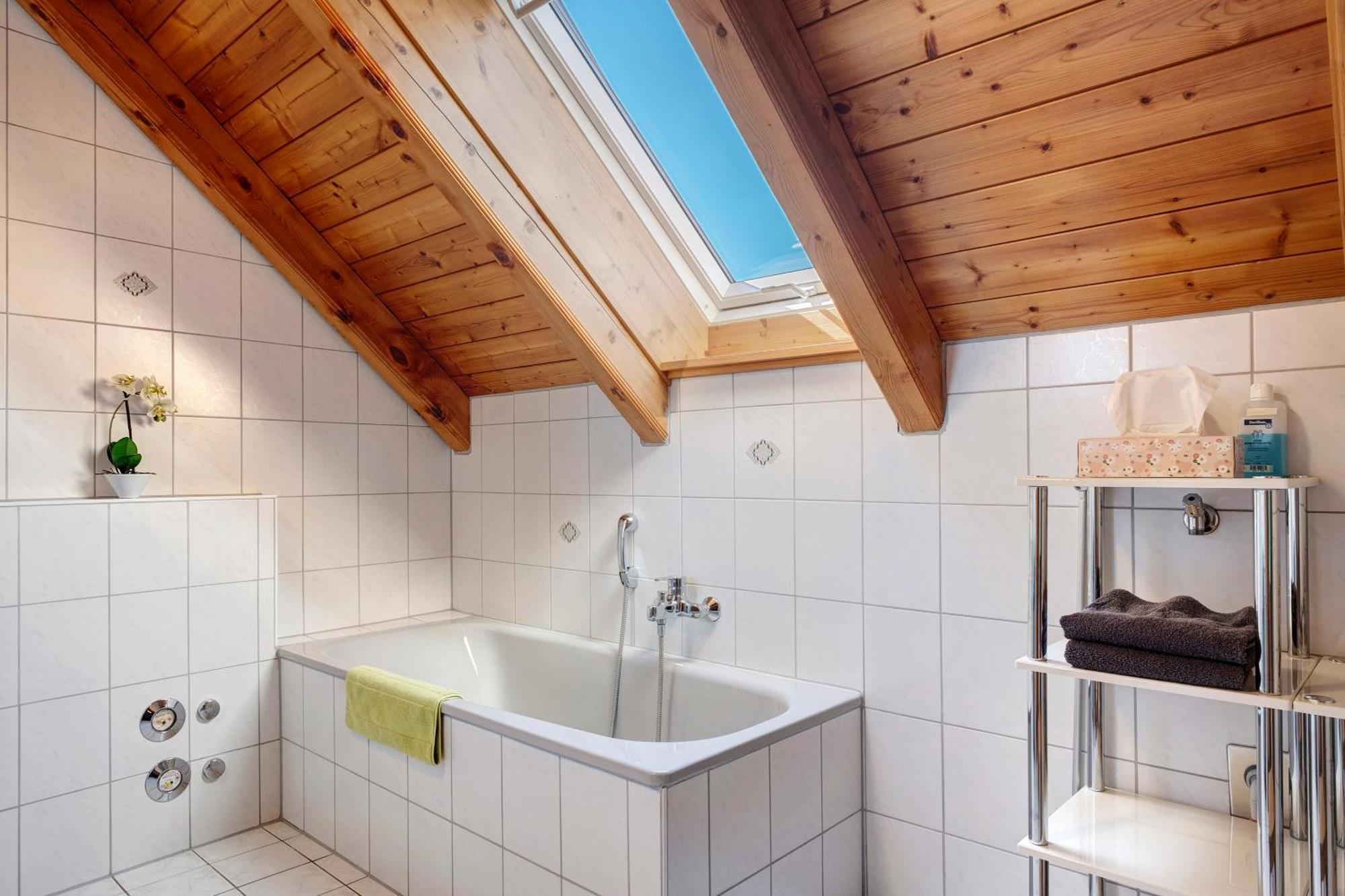 אנדינגן Ferienwohnung Fliegerhorst מראה חיצוני תמונה